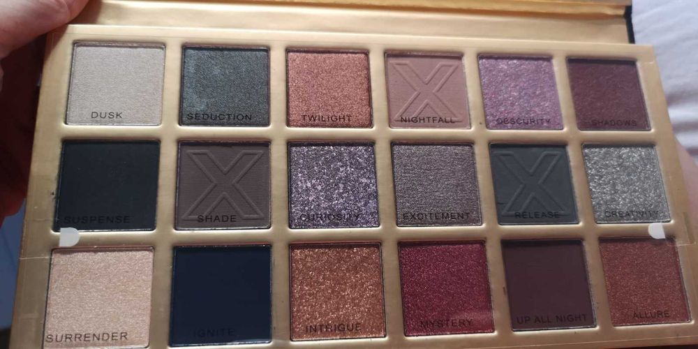 paletes LUXX da makeup revolution