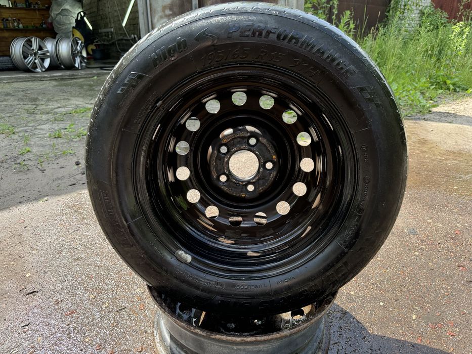 Продам диски з гумою R15 195/65  5/114 Huindai Kia