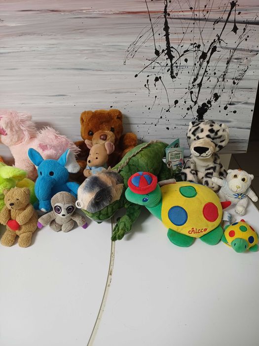 Peluches vários 22 unidades