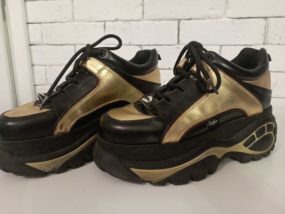 Sneakersy na platformie Buffalo roz 39 Adidasy