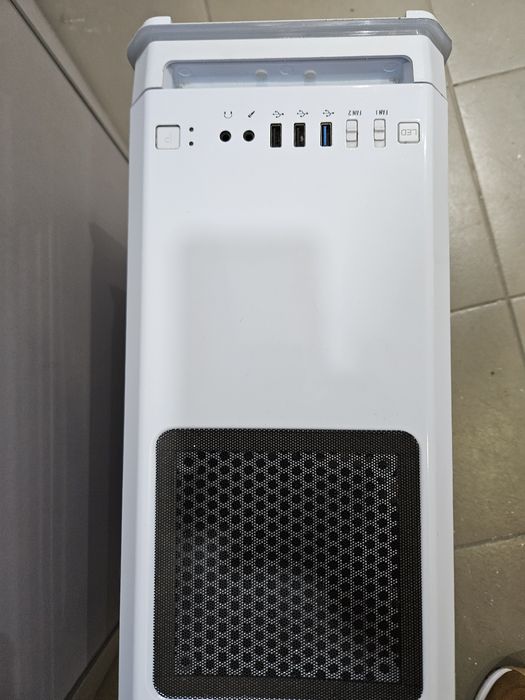 Computador gaming - semi novo com garantia