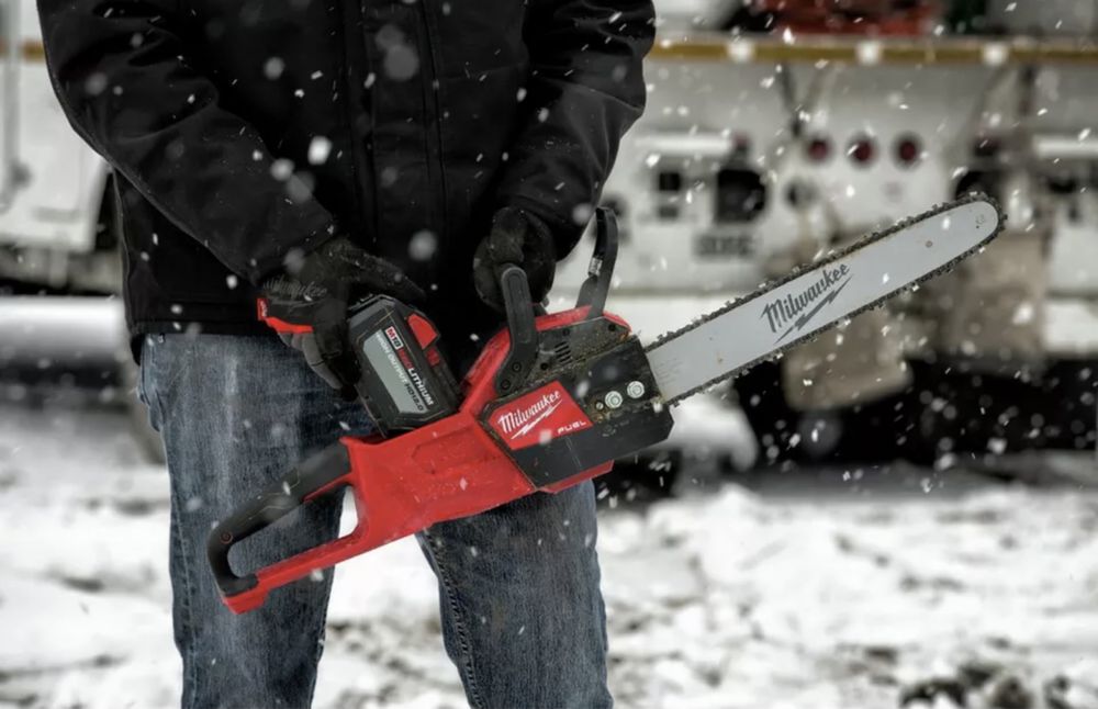 Безщіткова ланцюгова пилка Milwaukee M18 FCHS-0 (2727-20) FUEL™