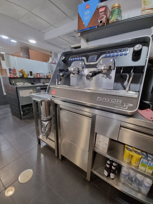 Trespasse Café para passagem em Rio Tinto ( NEGOCIÁVEL)