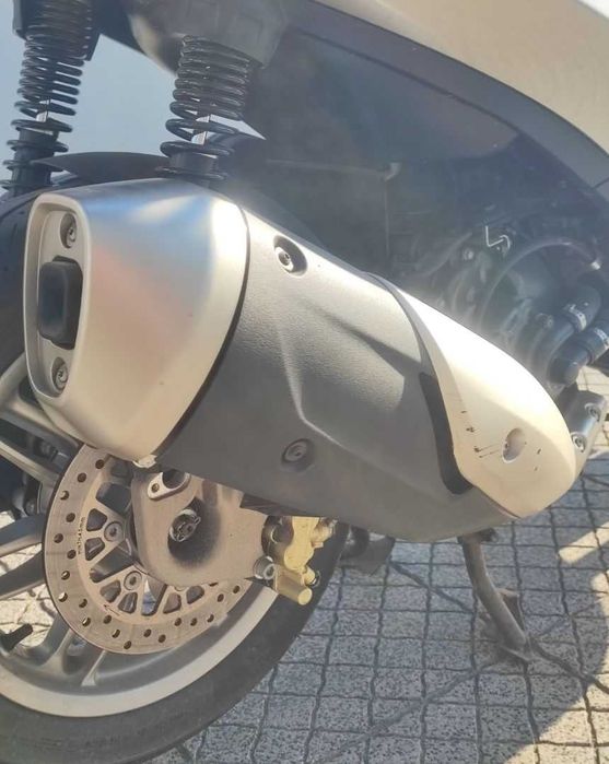 Piaggio Beverly 300cc poucos kms
