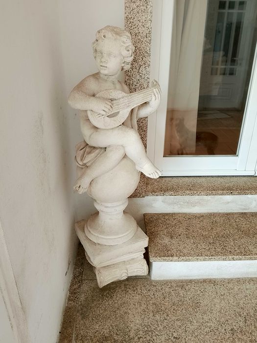Para decoração de Jardim, Estátua estilo romano, composta de 2 peças 1,30 m alt.