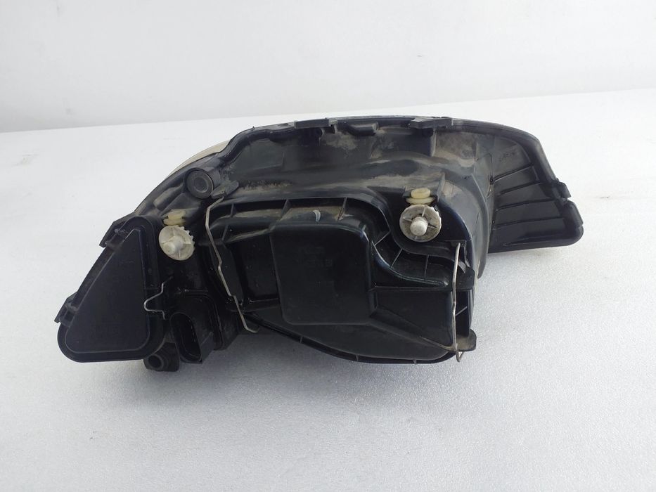 Ótica / farol esquerda SEAT Ibiza III (6L1)