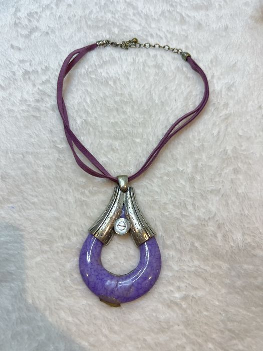 Fioletowy naszyjnik 21
