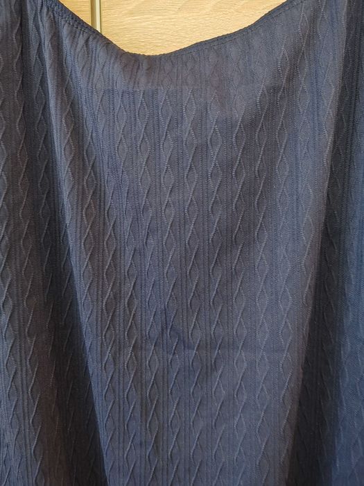 Wygodny granatowy strój kąpielowy jednoczęściowy rozm 52 nylon/spandex