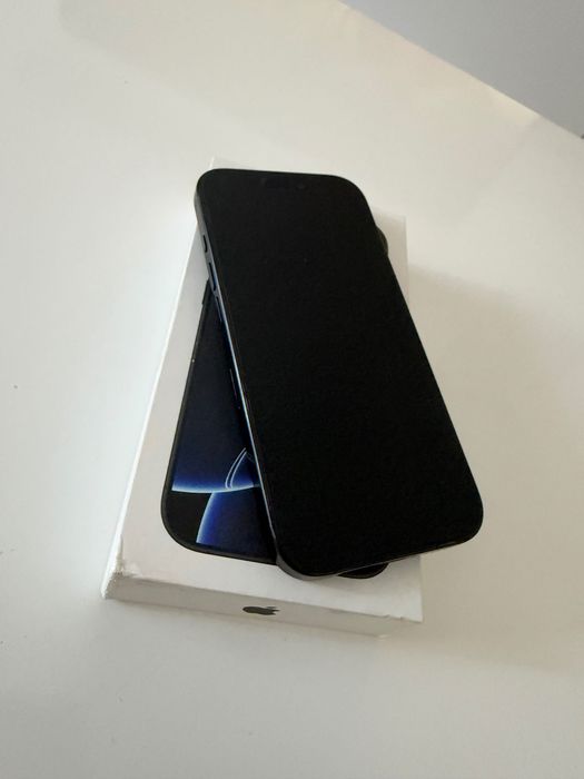 iPhone 16 pro preto