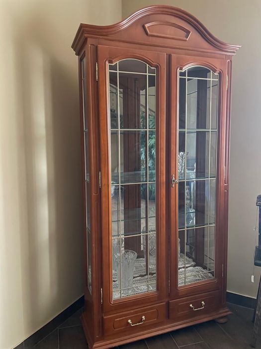 Продам меблі б/у