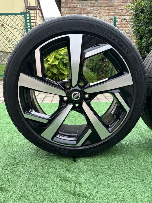 Диски R 19 Nissan (00203) Nissan Rough Sport колеса Kia Mitsubishi Qashqai Шини Michelin Pilot 225/45/r19
