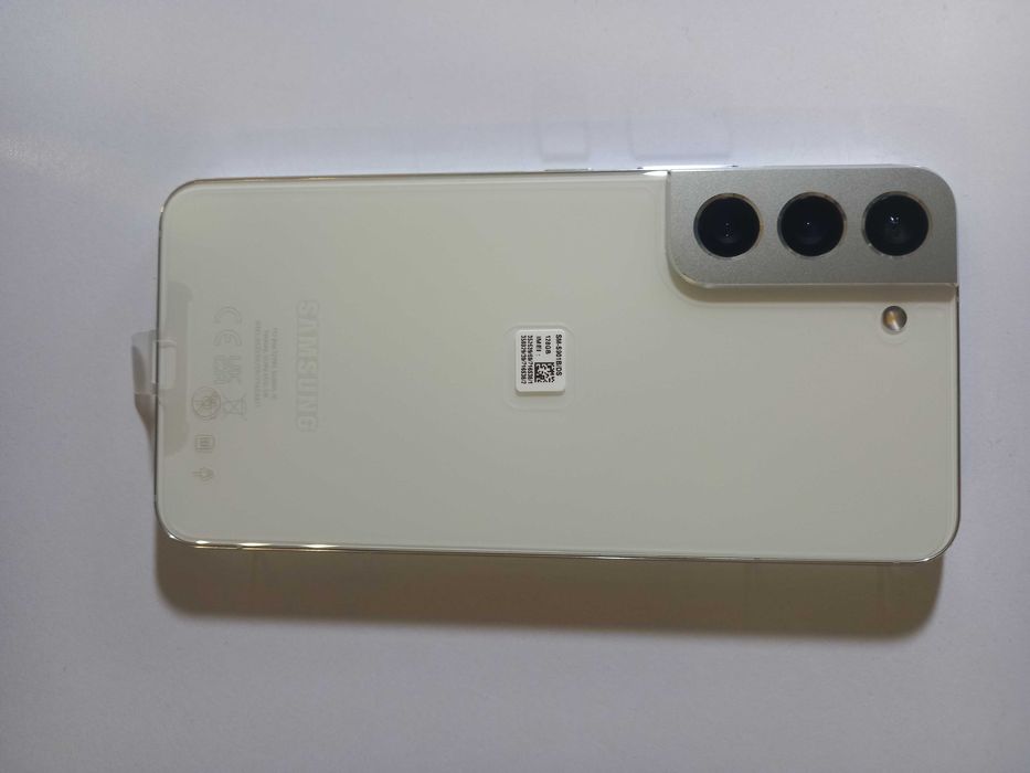 Telefon Samsung Galaxy S22 5G S901 8/128GB Dual Sim Biały