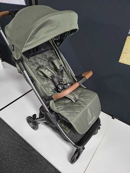 [OUTLET] Easywalker Jackey Kompaktowy Wózek Spacerowy Emerald Editon