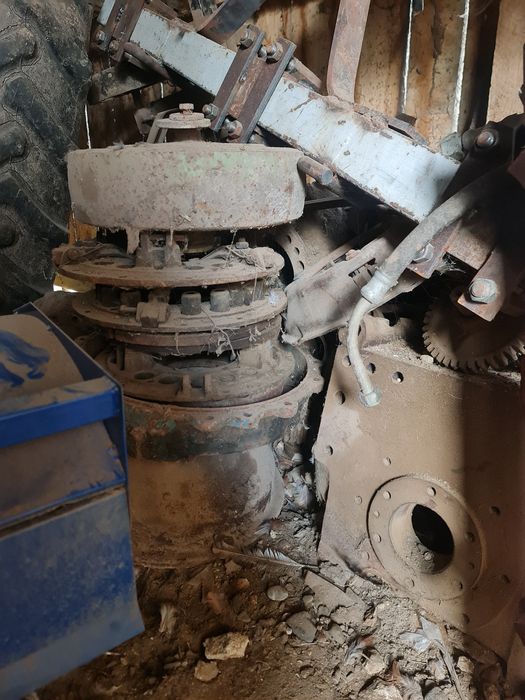 Запчастини трактор т 40