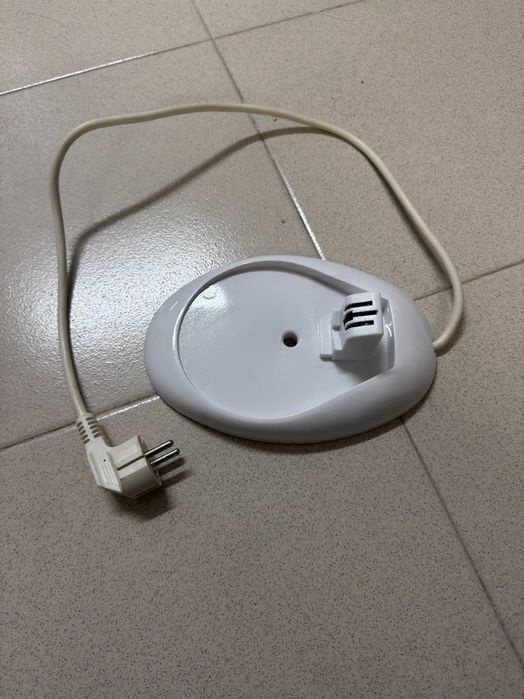 Chaleira Clatronic branca