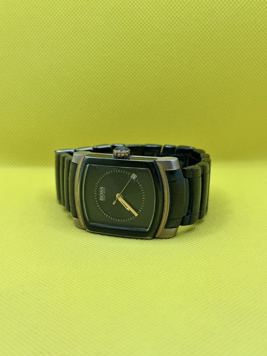 Продам часы Hugo Boss