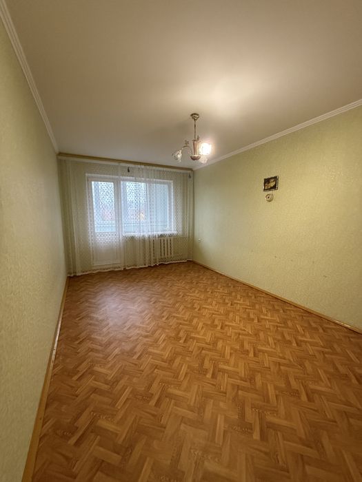 Продам гарну двокімнатну квартиру! СЕРТИФІКАТ