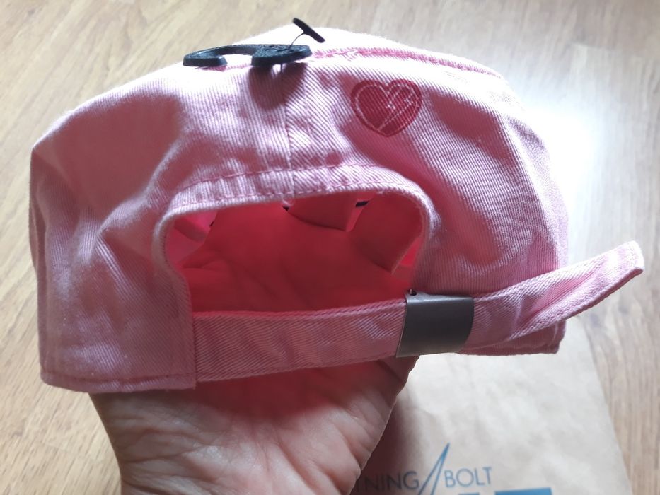 Boné Lightning Bolt 56cm NOVO