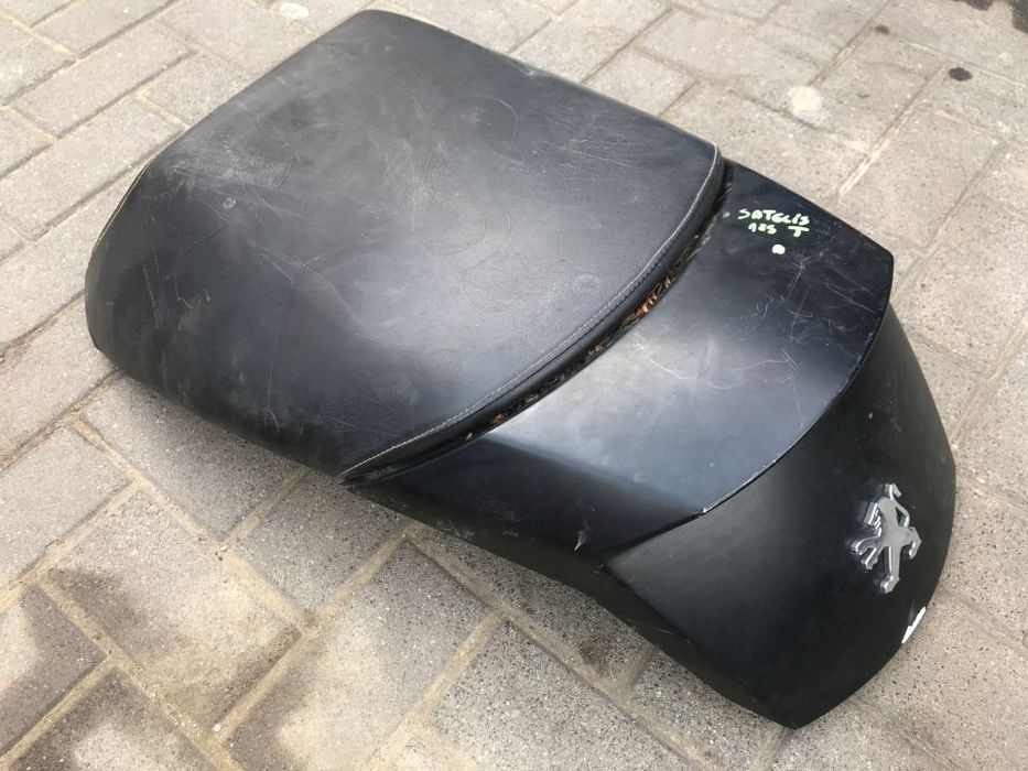 Siedzenie fotel kanapa tył Peugeot Satelis 125  06-12r