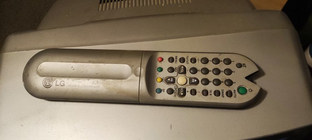 Televisão LG  pequena