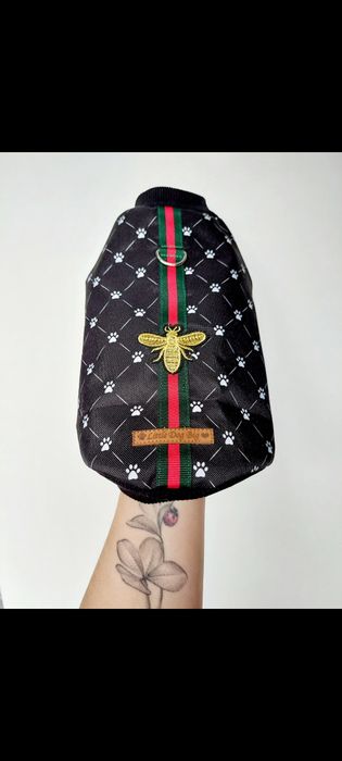 Kurtka przeciwdeszczowa z muchą dla pieska