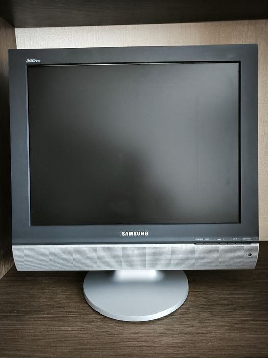 Телевізор SAMSUNG (LCD TV)