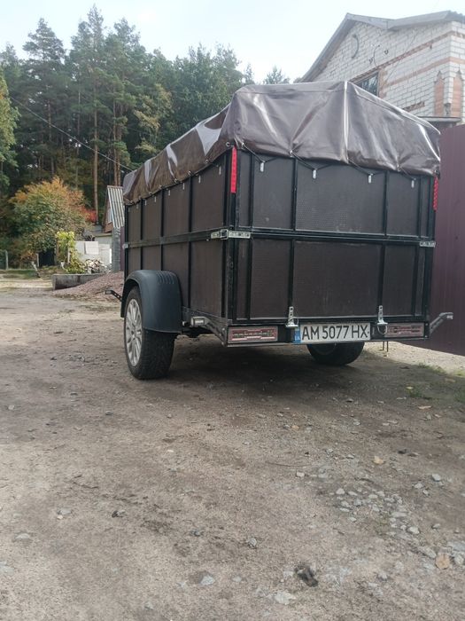 причип легкового автомобіля