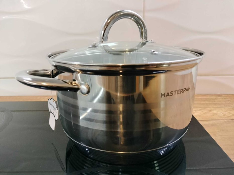 Garnek ciężkie dno porządny super jakość 1,5 litra nowy sprawny