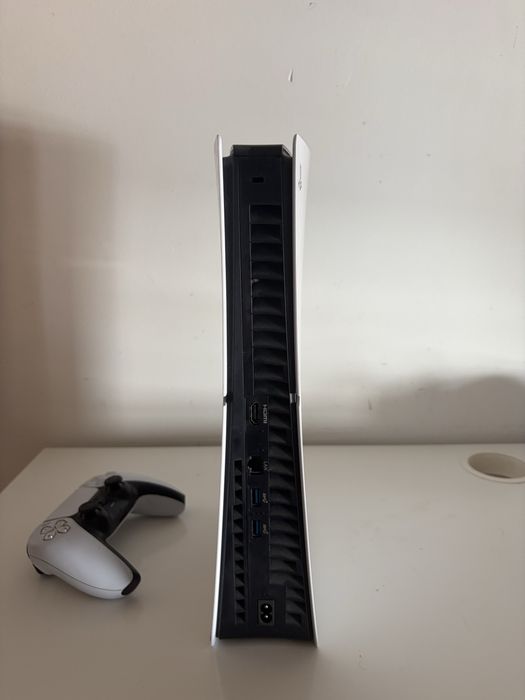 Título: PS5 Slim Digital em excelente estado + comando