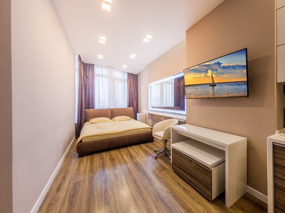 Оренда подобово  біля метро Вокзальна в ЖК Елегант на жилянській,118