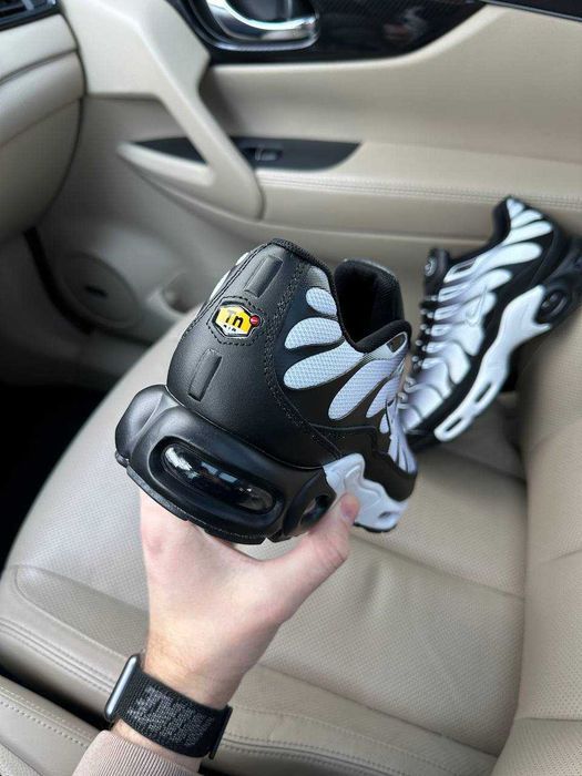 Кросівки Nike Air Max Plus TN Plus Classic White/Black premium