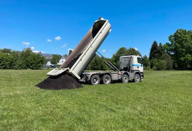 ZIEMIA OGRODOWA na podwyższenie teren czarnoziem Humus trawnik KOPARKA