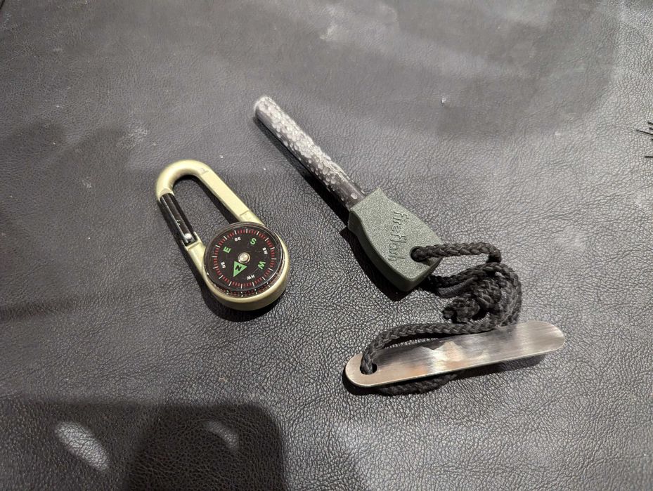Leatherman Charge новый для туриста