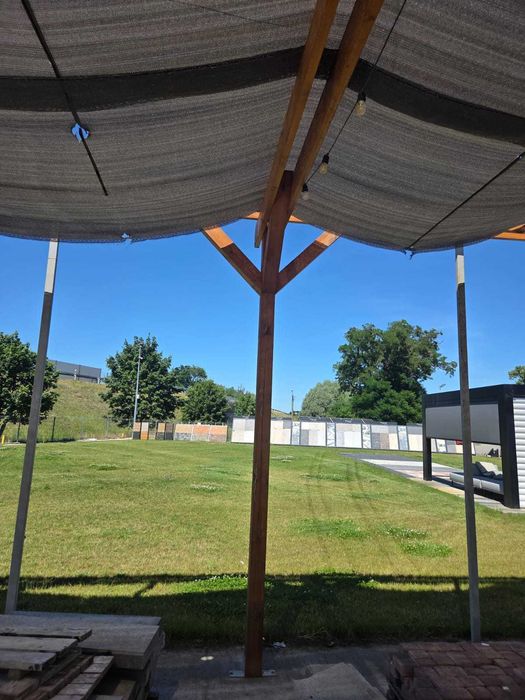 OKAZJA! PERGOLA DREWNIANA 14,1 x 7,2 m (102 m²) z systemem zraszania - 8 pól