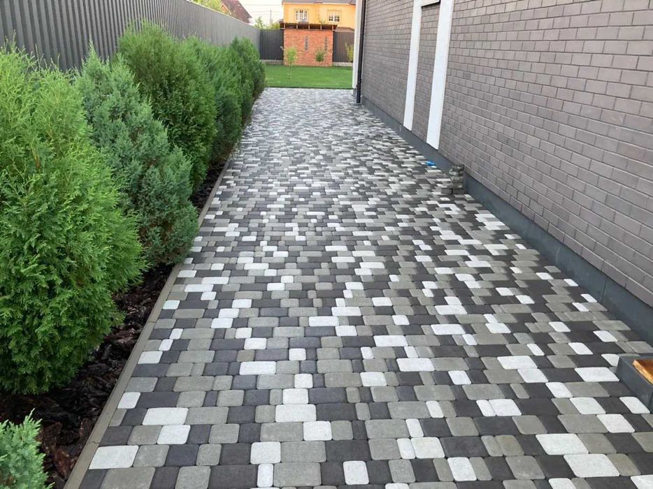 Тротуарна плитка в Одесi - Виробництво + укладання