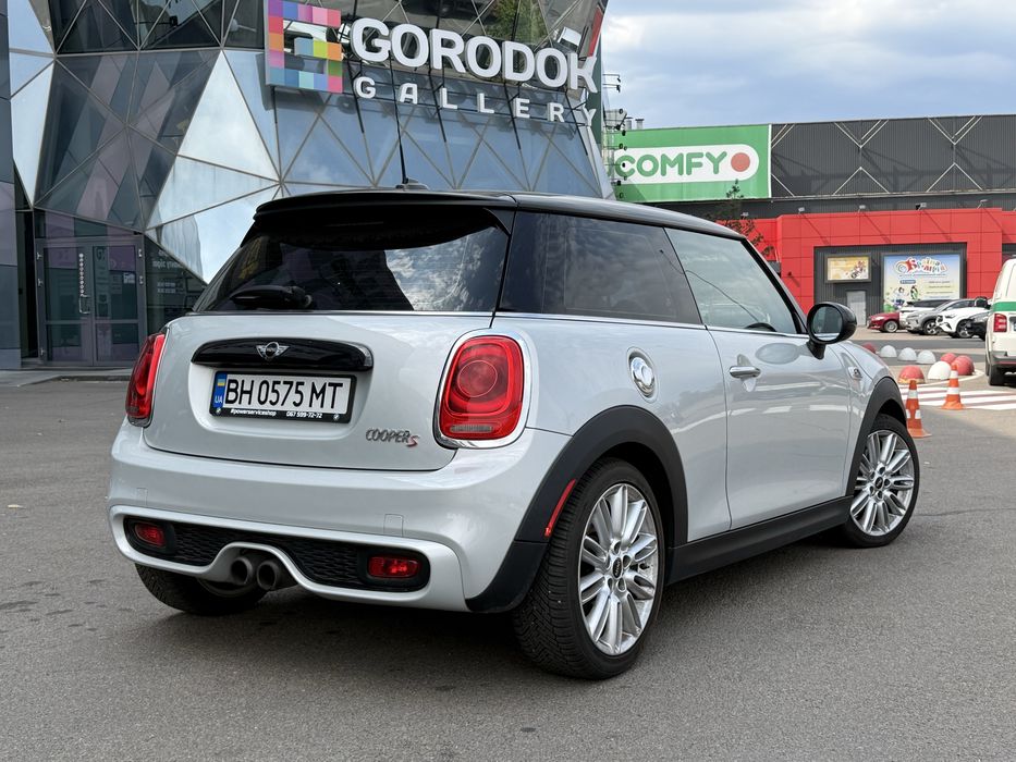 Mini Cooper S автомат 98 тис км