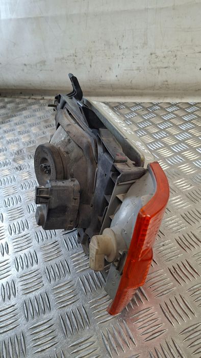 Lampa Prawy Przód Vw Transporter T4