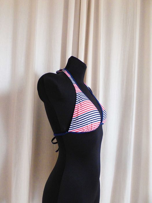 Stanik biustonosz góra od kostiumu kąpielowego bikini trójkątny