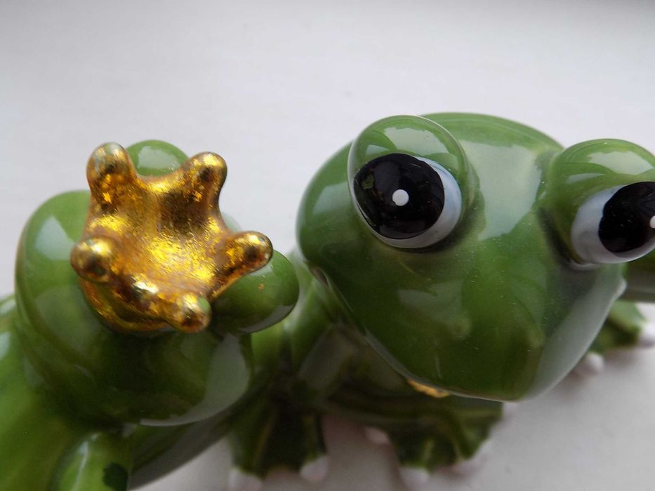 Подарочные фигурки статуэтки керамика Лягушки Green frog collection