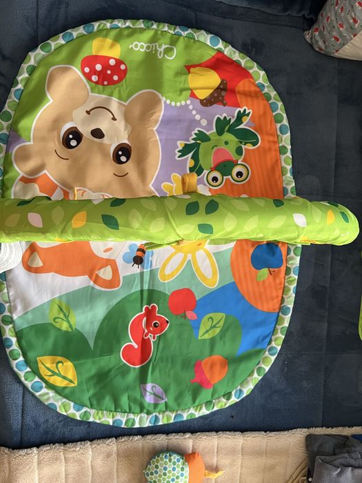 Tapete actividades Chicco