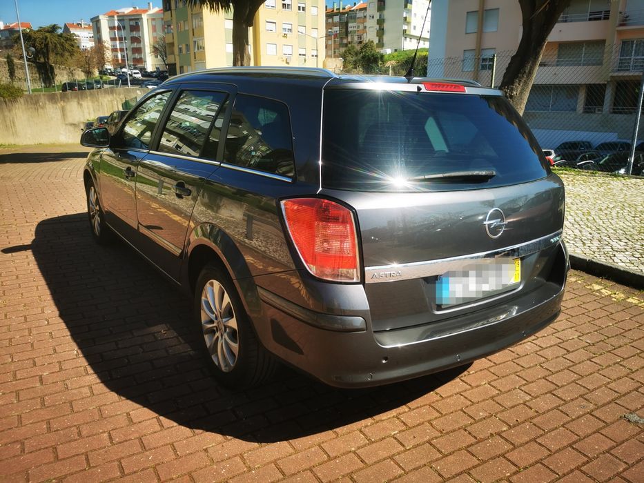 Opel Astra Caravan 1.7Cdti de 2009(Motor Isuzu)