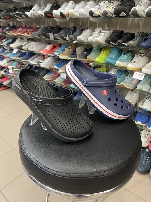 Крокси, stilli, luck line. Crocs