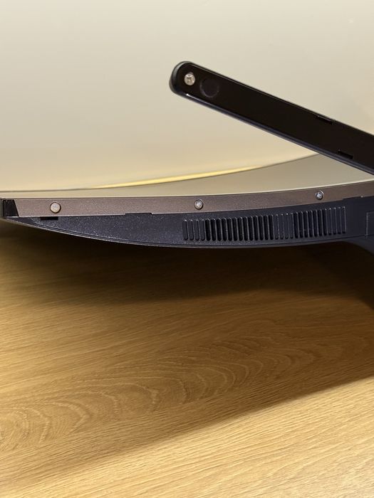 Monitor zakrzywiony Samsung 27 cali - stan idealny