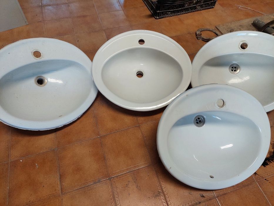 Lavatórios em cerâmica