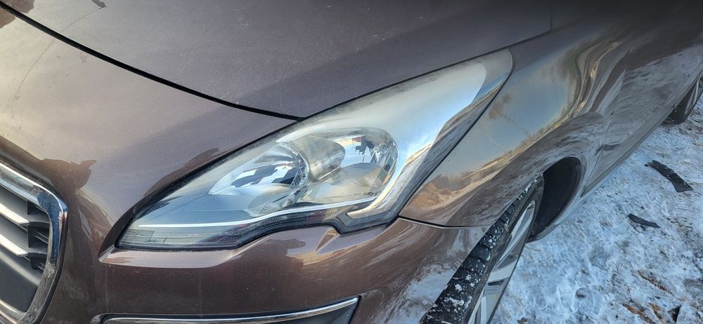 lusterko Peugeot 3008 lift KCMD