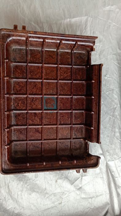 Кришка аккумулятора Газ и ЗАЗ