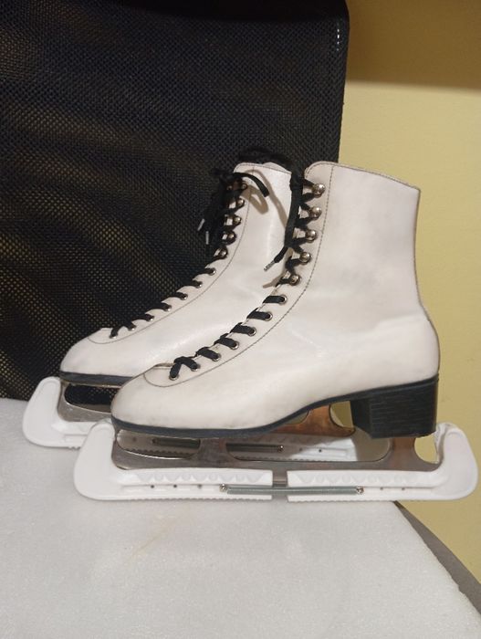 Łyżwy figurowe polsport piruet