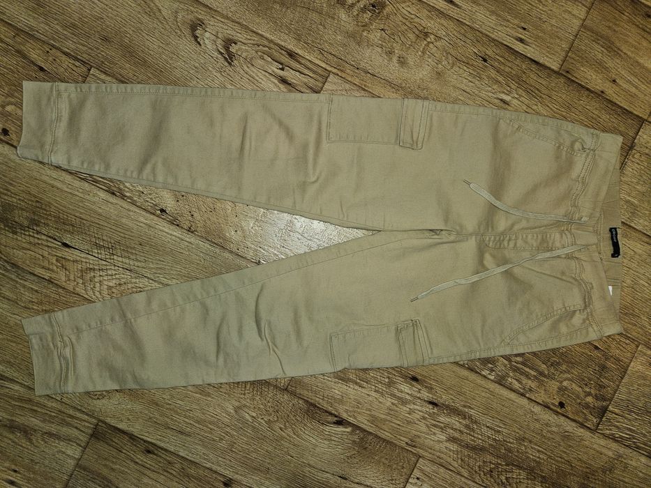 Spodnie bershka croop