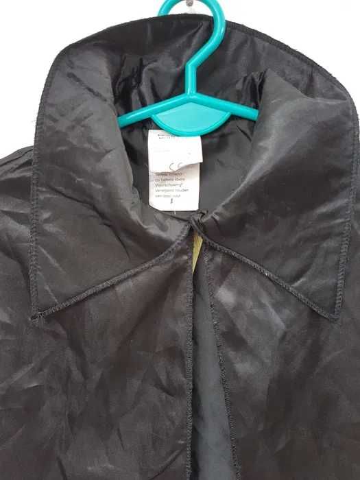 Czarna peleryna dla dorosłych. AM074