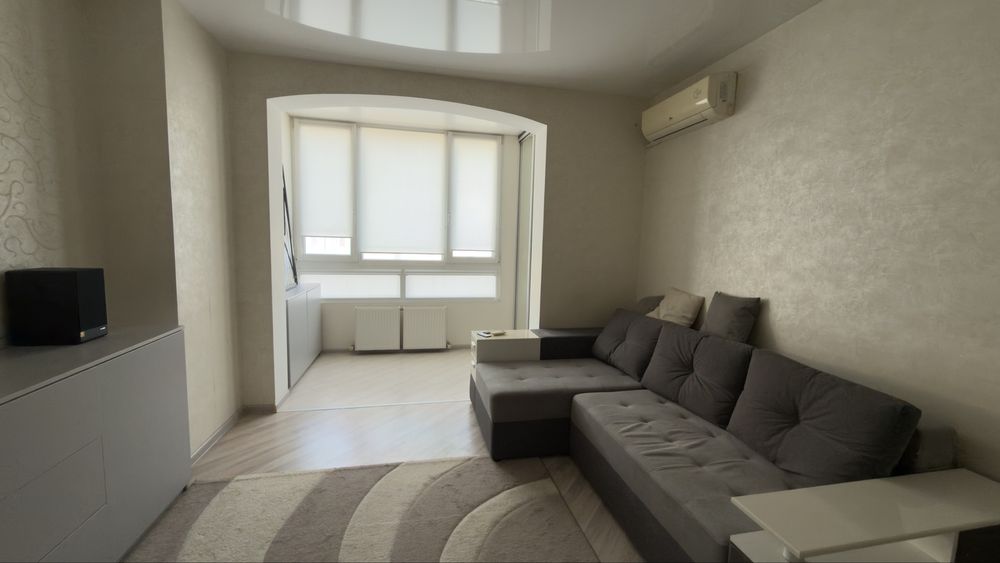 Сдам 1 комнатную квартиру ЖК Радужный 6 дом можно с животным 45м2